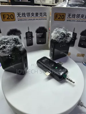Dual Wireless Lavalier Microphone With Charging Receiver – F20