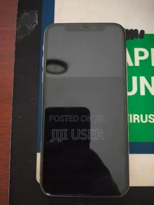 Apple iPhone X 64 GB White