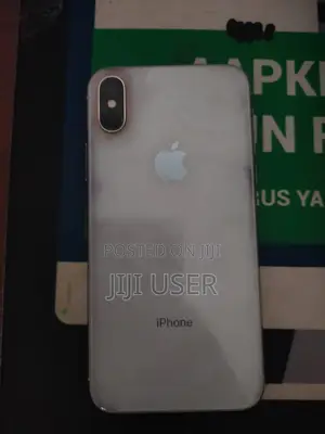 Apple iPhone X 64 GB White