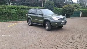 Toyota Land Cruiser Prado 2004 Green