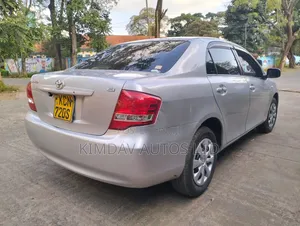 Toyota Axio 2010 Silver