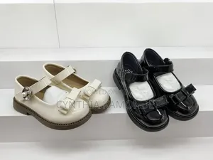 Girls Wet Look Shoes