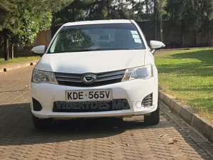Toyota Axio 2015