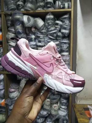 Nike Shoes Vomero