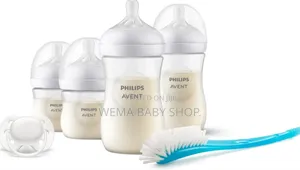 Philip Avent Natural Response Newborn Gift Set -Bottles/Pacifier/Brush