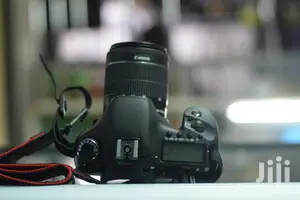Canon 6D With 28-300mm Lens