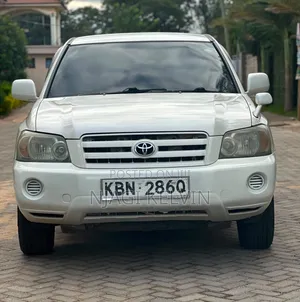 Toyota Kluger 2004 White