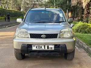 Nissan X-Trail 2003 Gray