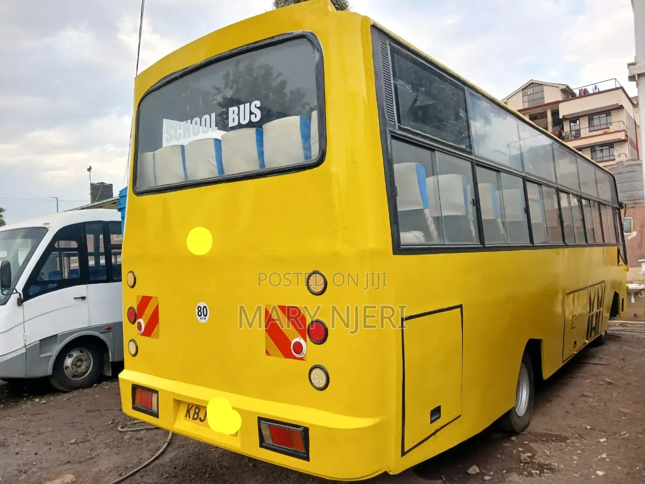 Isuzu FRR 2009 Yellow