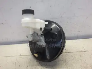 Toyota Liteace Brake Booster/Master Cylinder