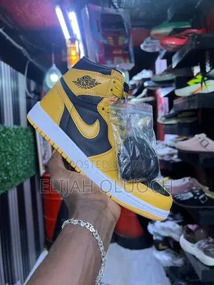 Nike Air Jordan 1 Retro High Og "Pollen"
Sizes:40-45