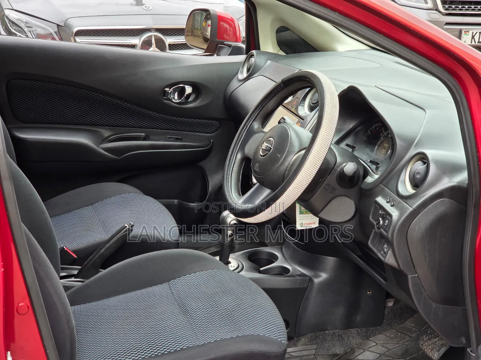 Nissan Note 2013 Maroon