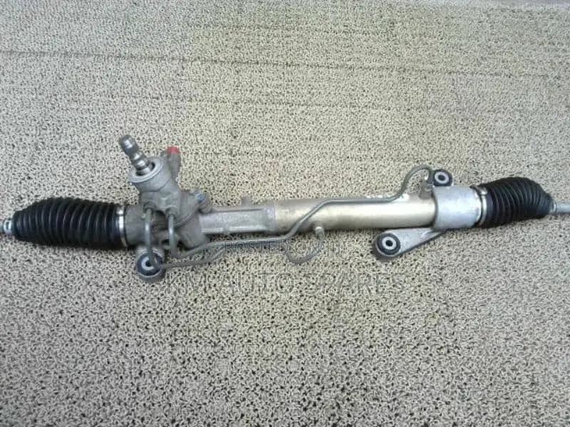 Toyota Isis Steering Rack
