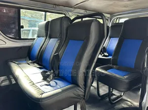 Toyota HiAce 2006 Silver