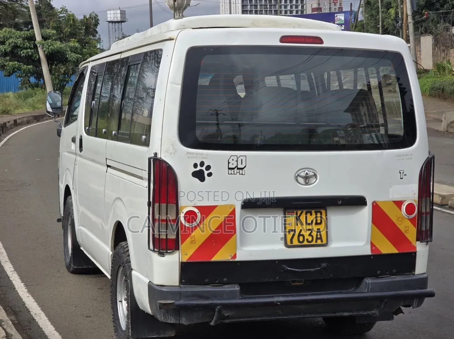 Toyota HiAce 2007 White