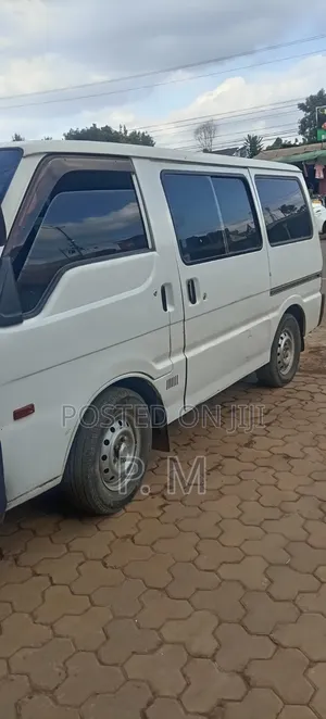 Nissan Vanette 2009 White