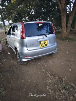 Nissan Note 1.4 2011 Silver
