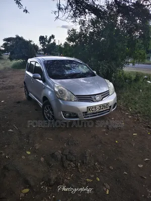 Nissan Note 1.4 2011 Silver