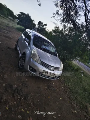 Nissan Note 1.4 2011 Silver