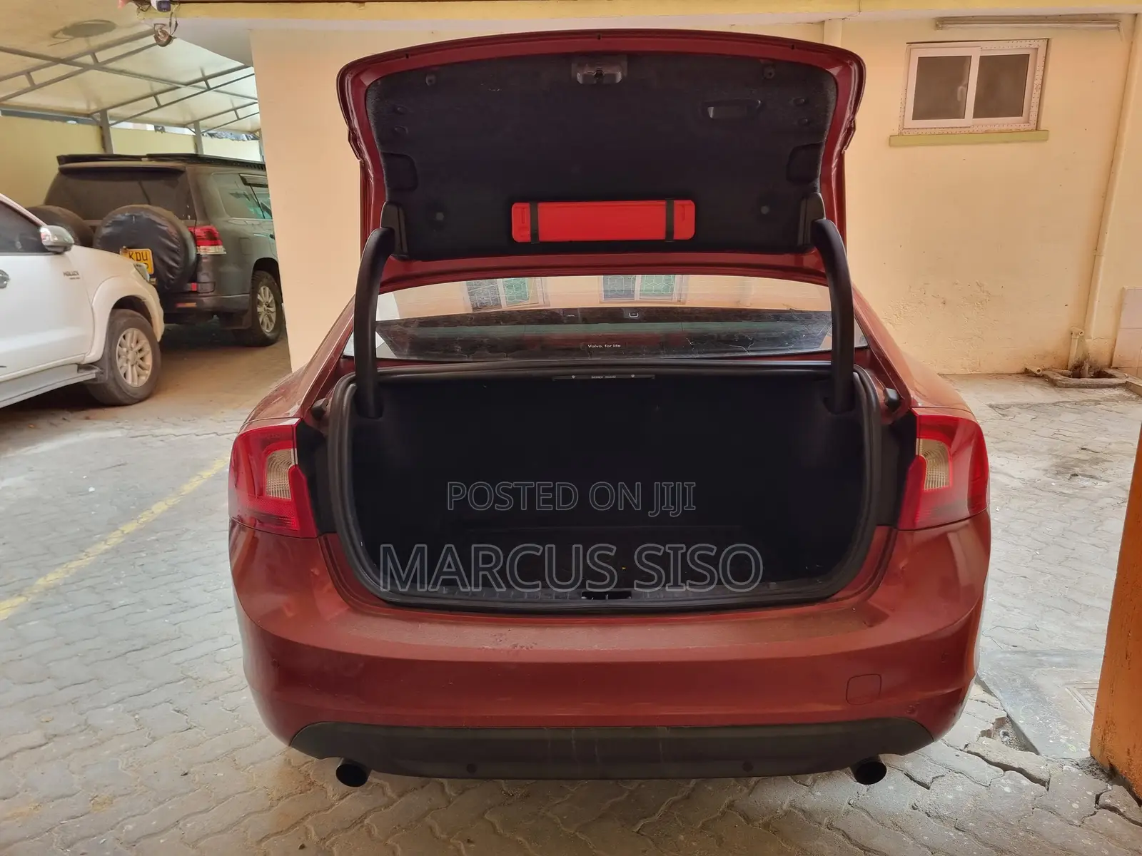 Volvo S60 2011 Red
