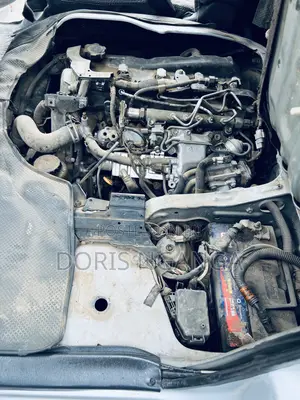Toyota HiAce 2012 Silver