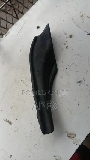 Windscreen Rubber Finisher Toyota Axio
