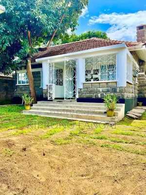 3bdrm Bungalow in Nakuru Town East for rent
