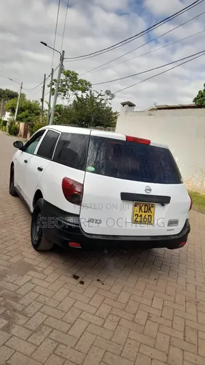 Nissan Advan 2016 White