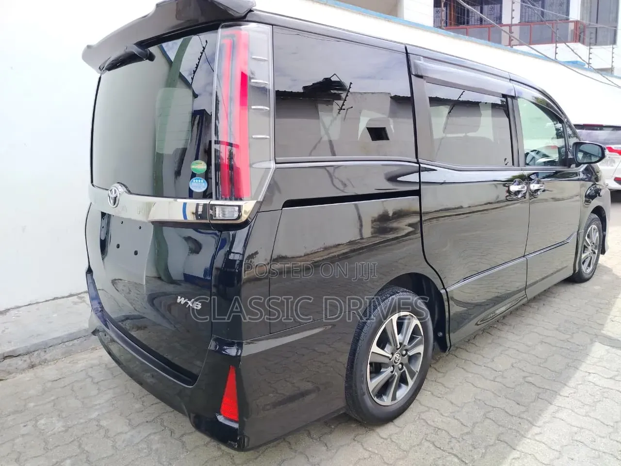 Toyota Noah 2019