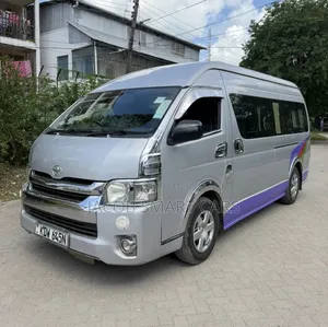 Toyota HiAce 2019 Silver