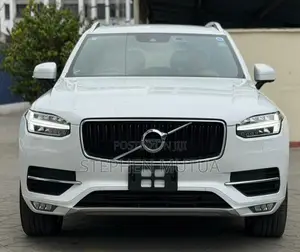 Volvo XC90 T5 Momentum 7 Passenger AWD 2020 White