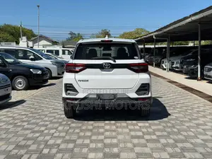 Toyota Raize 2019 White