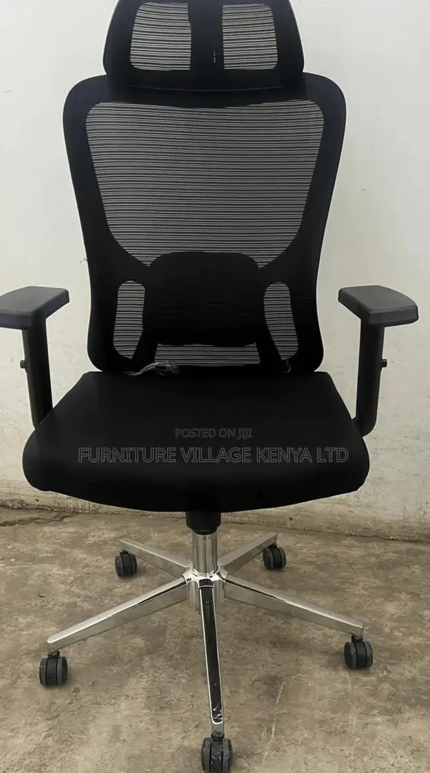 Strong Mesh Highback Chair With Adjustable Armrest