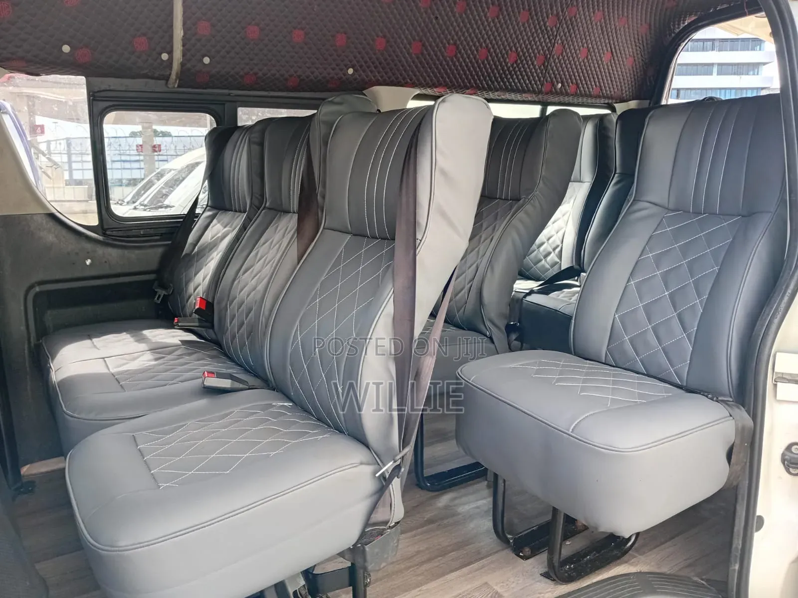 Toyota HiAce 2018 White
