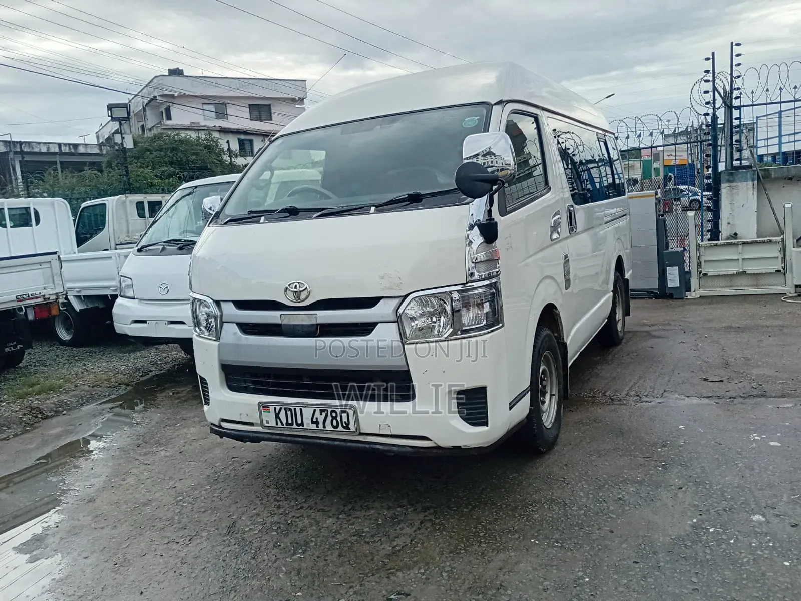 Toyota HiAce 2018 White