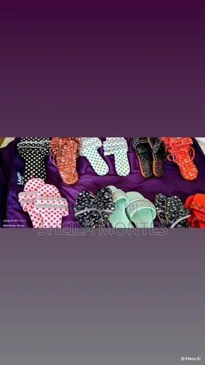Ladies' Trendy Flats – Brand New