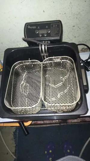 Ramtons Deep Fryer