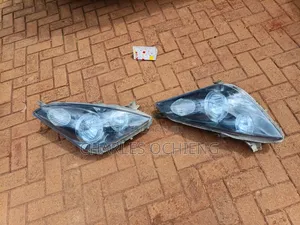 Toyota Wish 2002 Xenon Headlights