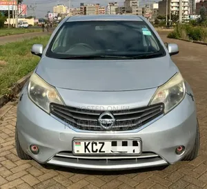 Nissan Note 2013 Silver