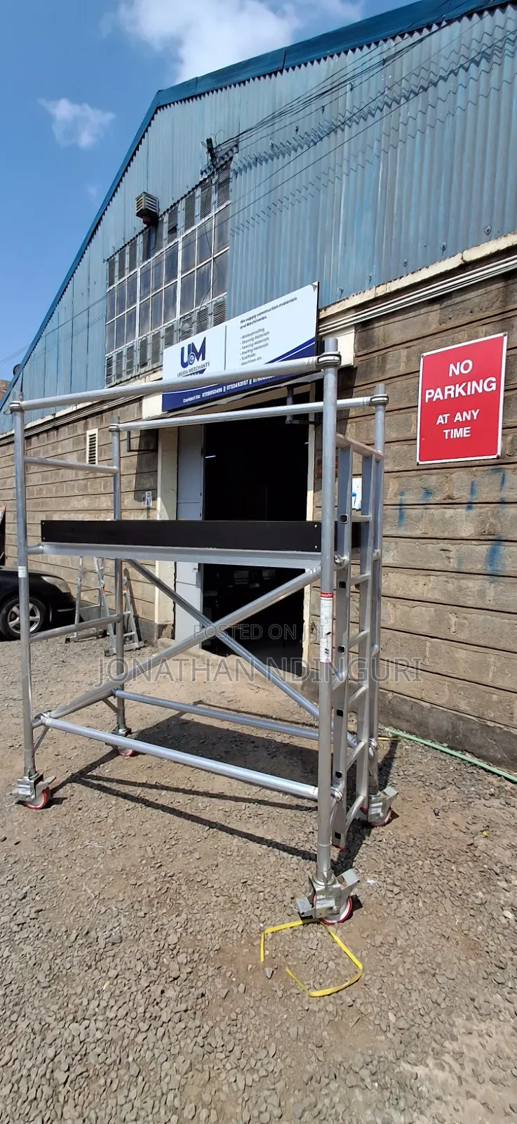 Aluminium Scaffold Ladder – Professional Height Access Solution