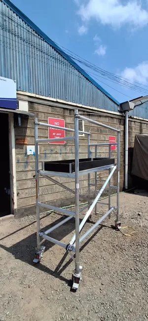 Aluminium Scaffold Ladder – Reliable Elevated Construction Platform