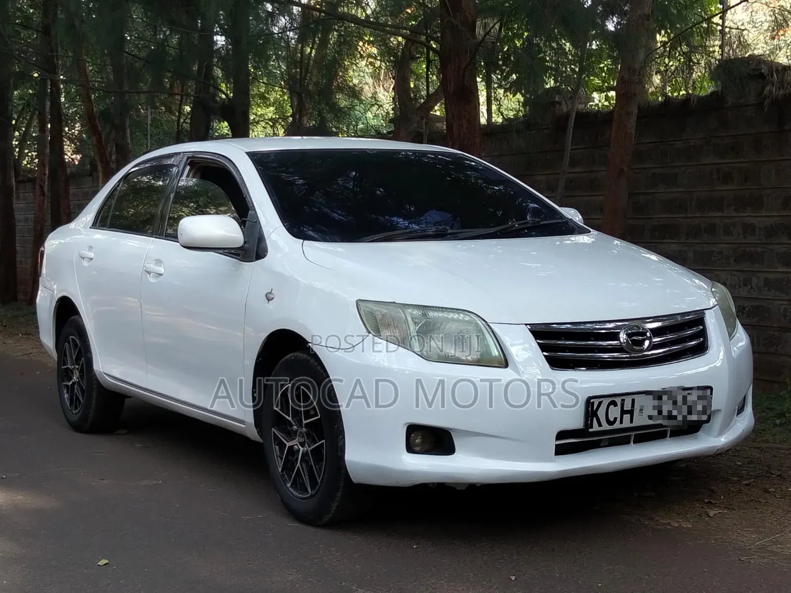 Toyota Axio 2009 White