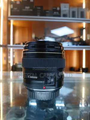 Canon Ef 85mm F1.8