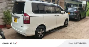 Toyota Noah 2012 White