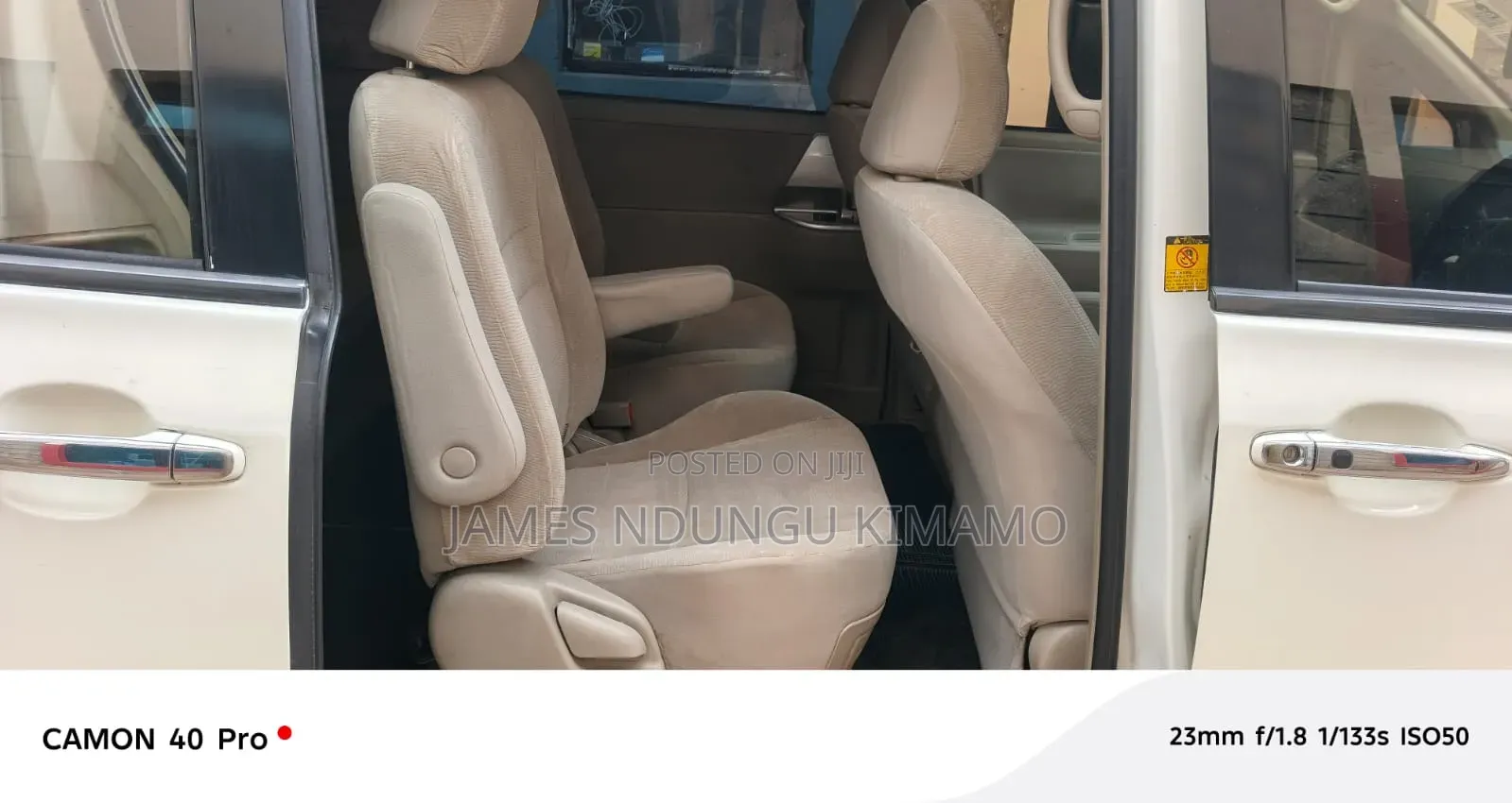 Toyota Noah 2012 White