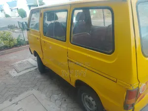 Suzuki Maruti 2007 Yellow