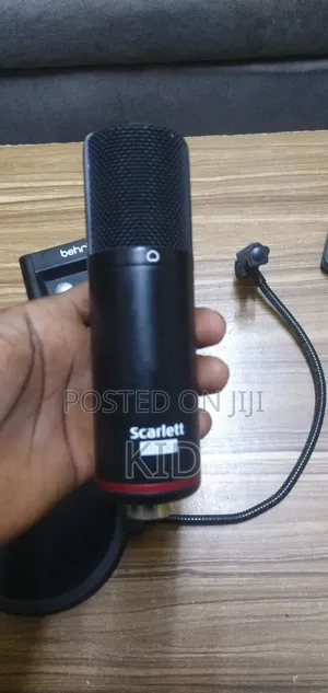 Scarlett Mic Third Generation