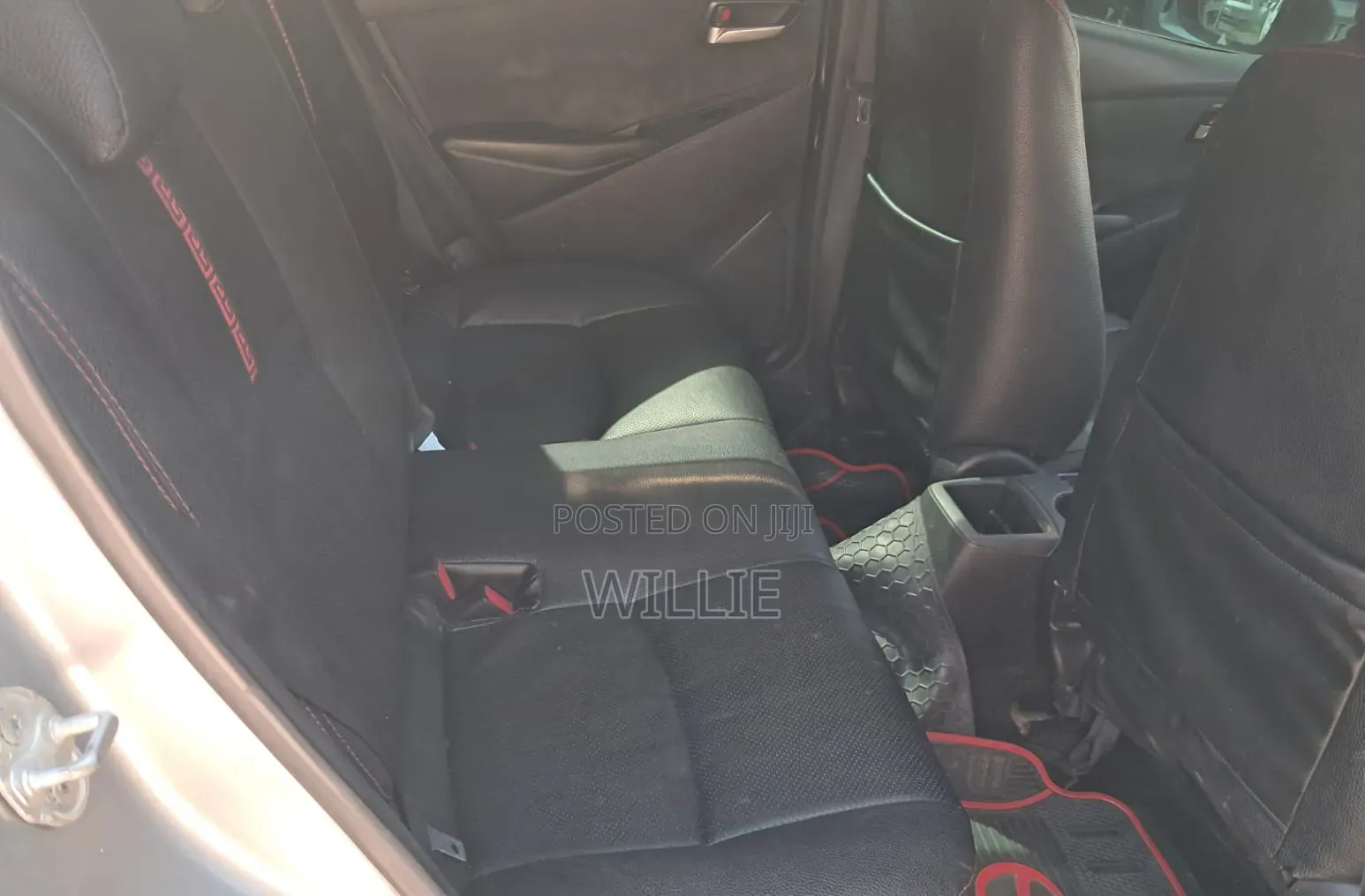 Mazda Demio 2016 Silver