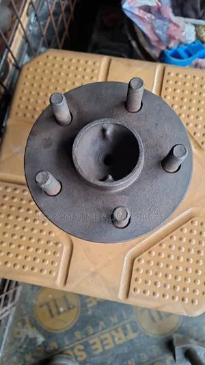 Rear Hub Premio 240/Wish 2wd