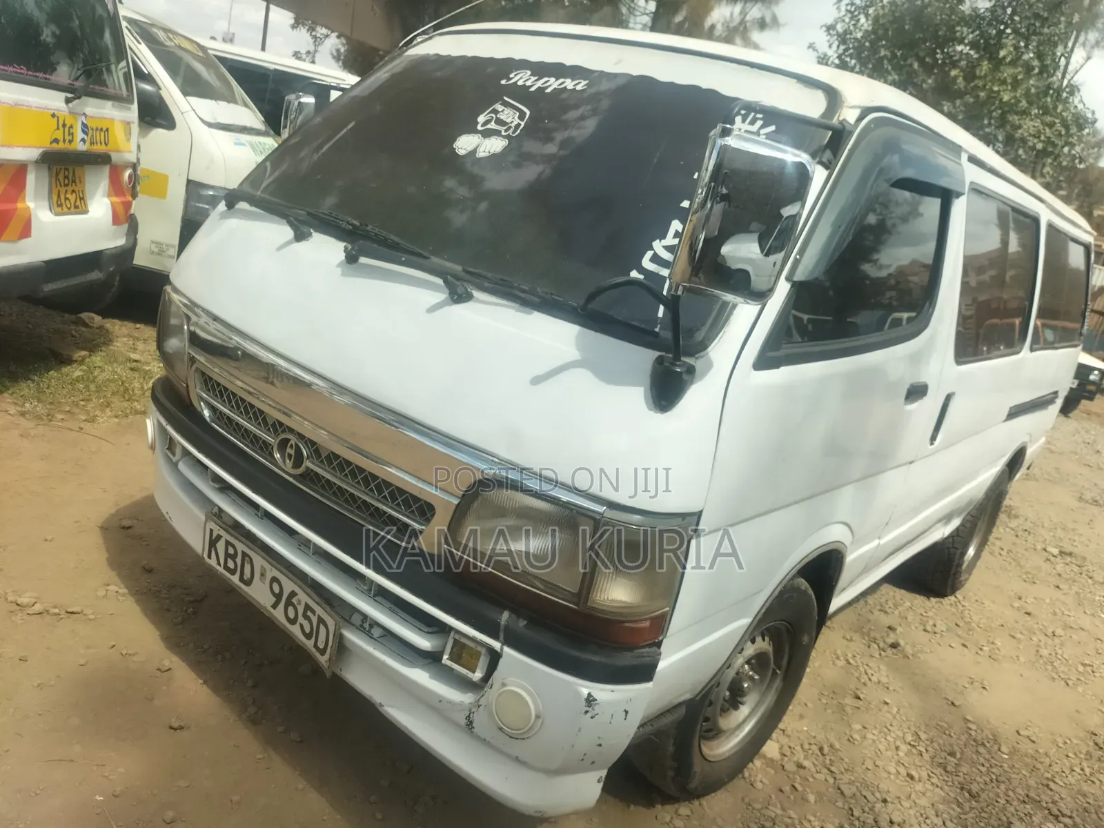Toyota HiAce 2002 White